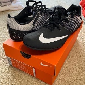 BNIB Nike track shoes size 7 1/2
